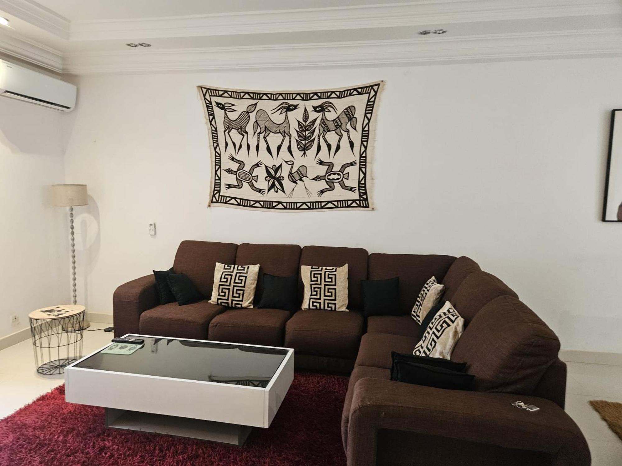 Keur Aida Immeuble De Standing Appartement *